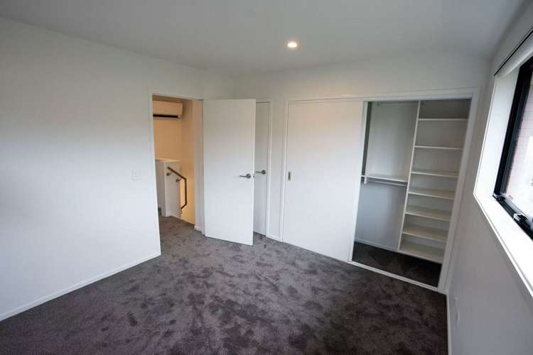 3/3 Johnston Grove Taita_1