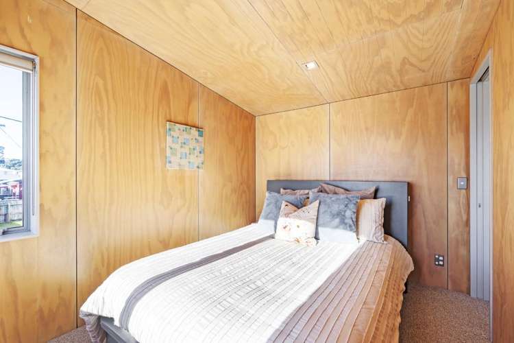 29 Third Avenue Urenui_7