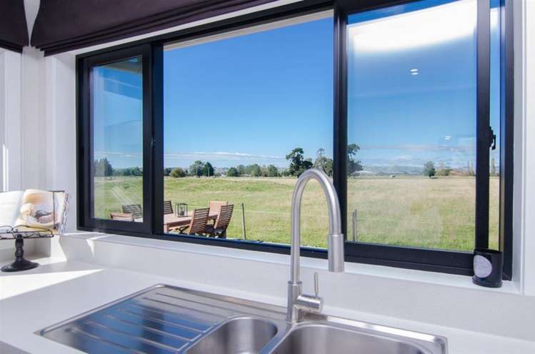 51 Solway Crescent Solway_5