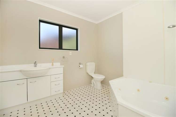 15 Woodland Grove Feilding_5