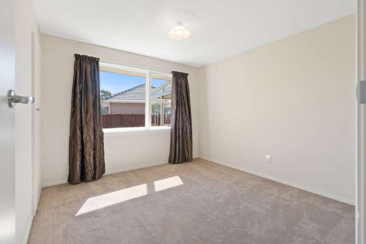 4 Cardinal Drive Hillmorton_12