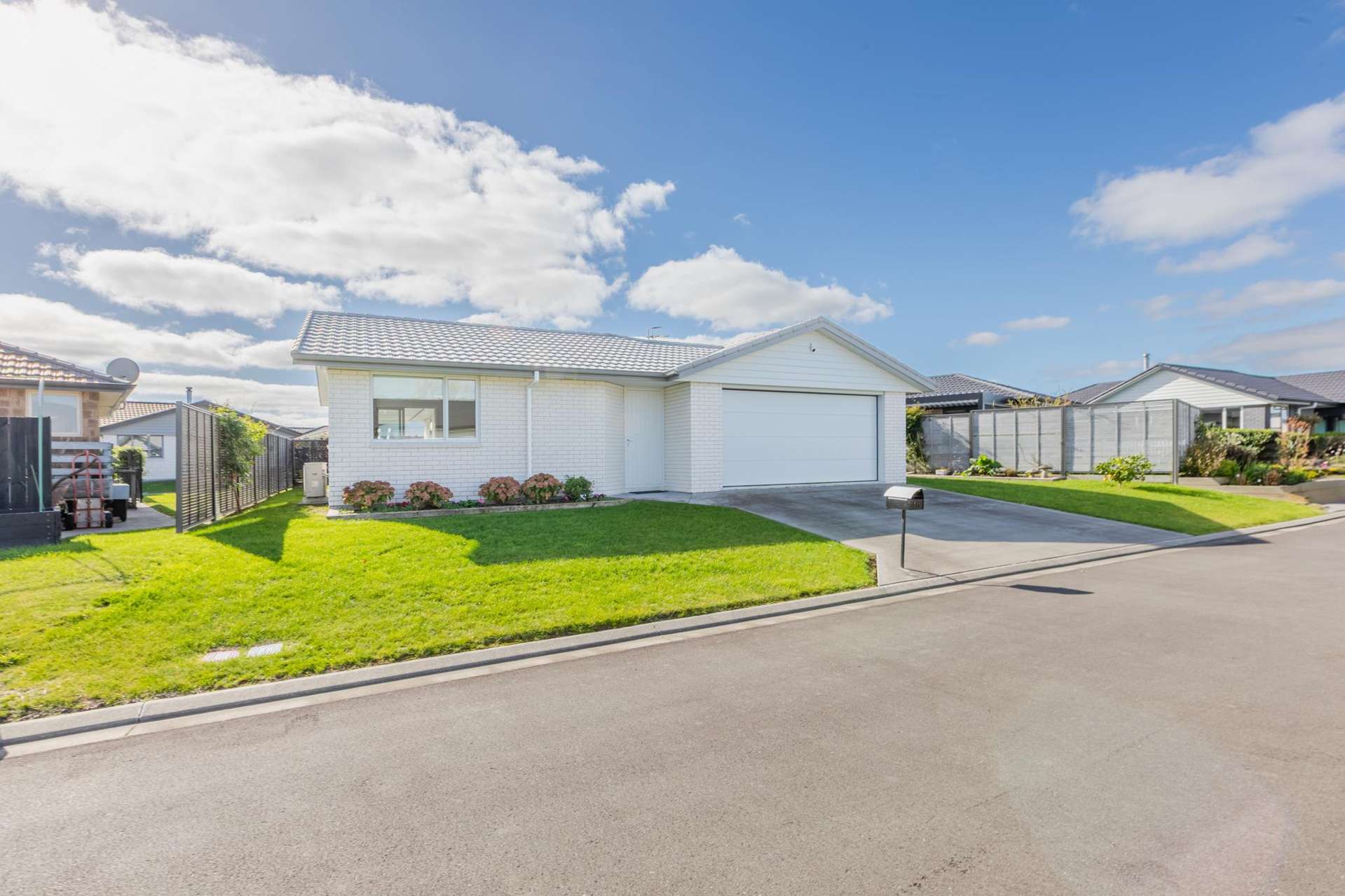 46/36 Henry Russell Estate Waipukurau_0