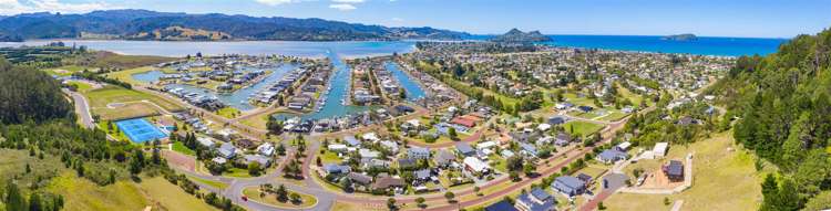 30 Panorama Parade Pauanui_9