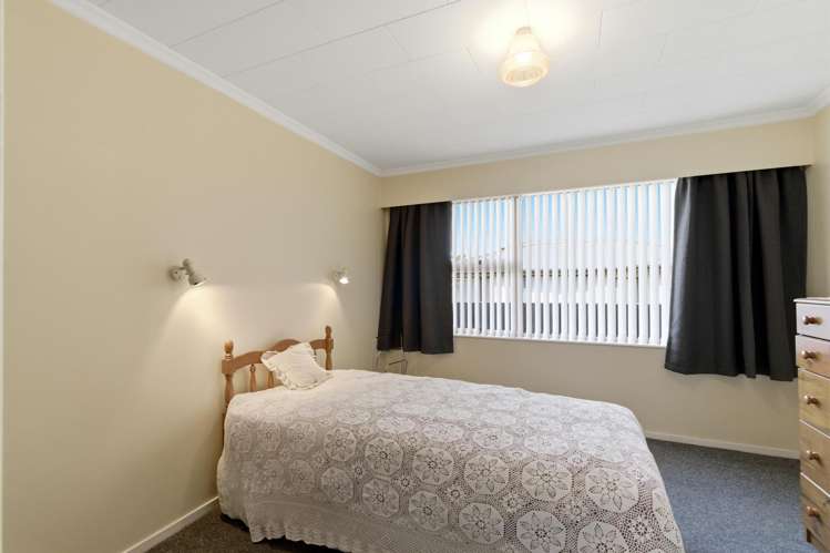 2/335 North Road Waikiwi_14