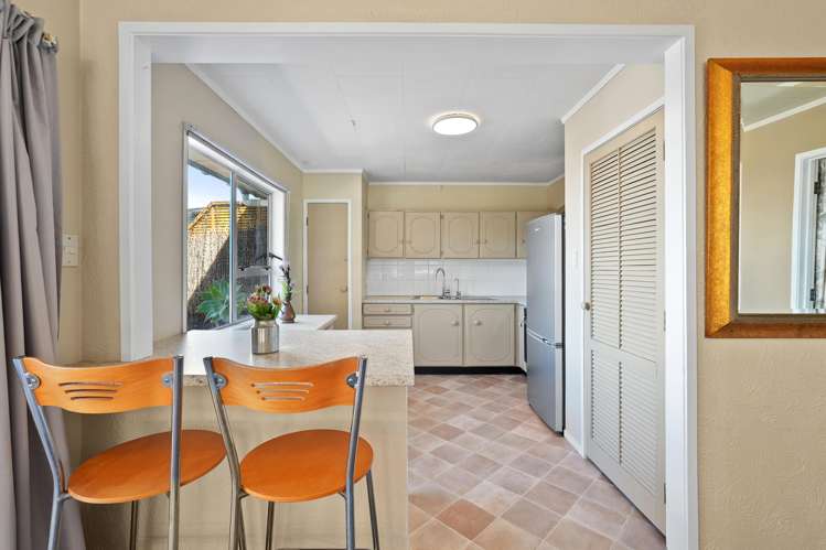 1/5 Zita Avenue Matakatia Bay_9