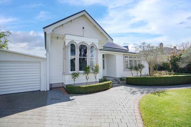 Elegant Victorian Villa in Prime Invercargill location