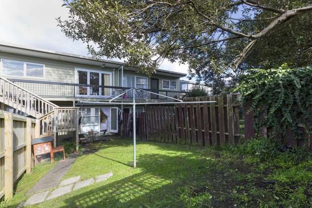 2/52 Sonia Avenue Remuera_1