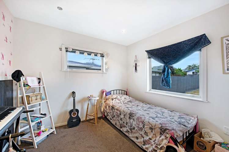 8 Warren Kelly Street Richmond_12