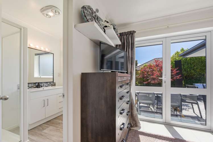 11 Kendall View Stoke_11