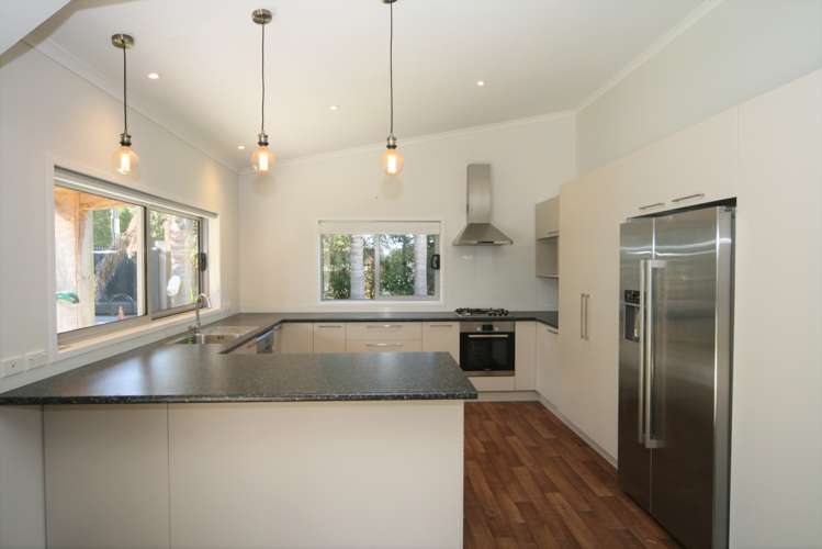 38 Access Road Kumeu_5