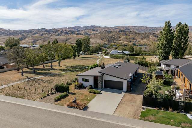 54 Stratford Drive Cromwell_1