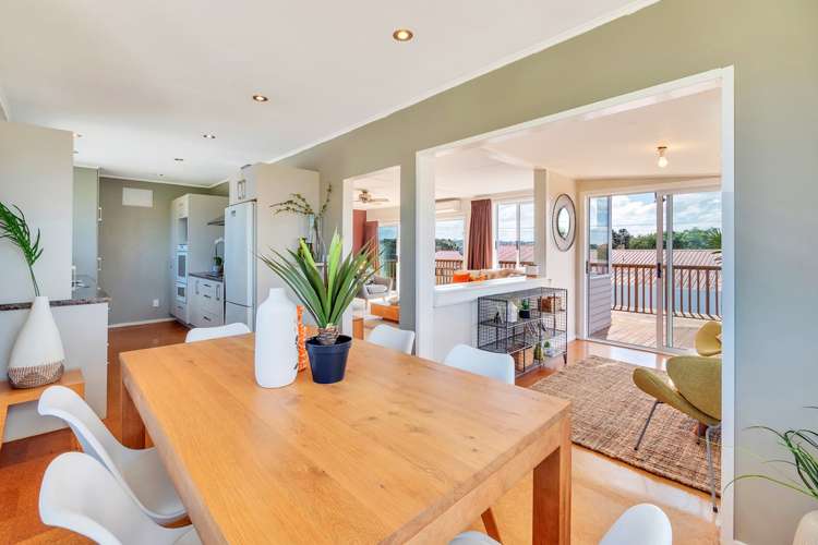 2/12 House Avenue Mangere Bridge_22