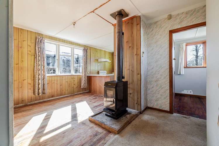 16 Hamilton Street Pahiatua_5