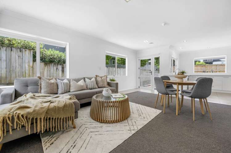 2/34 Howe Street Howick_1