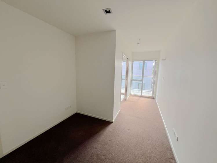 206/4 Wagener Place St Lukes_7