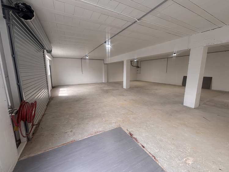 184 McLeod Road Te Atatu South_3