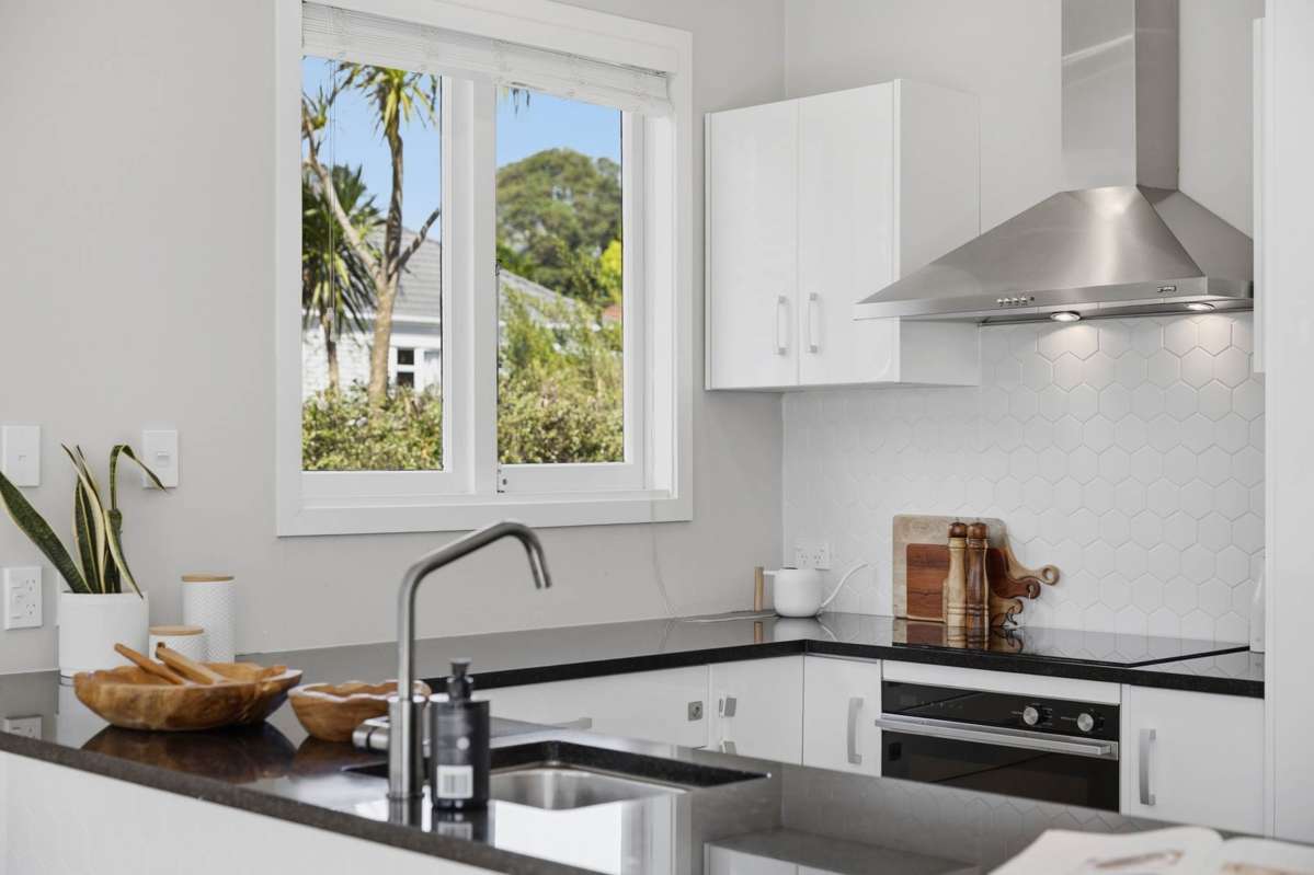 11 Beatrix Street_3