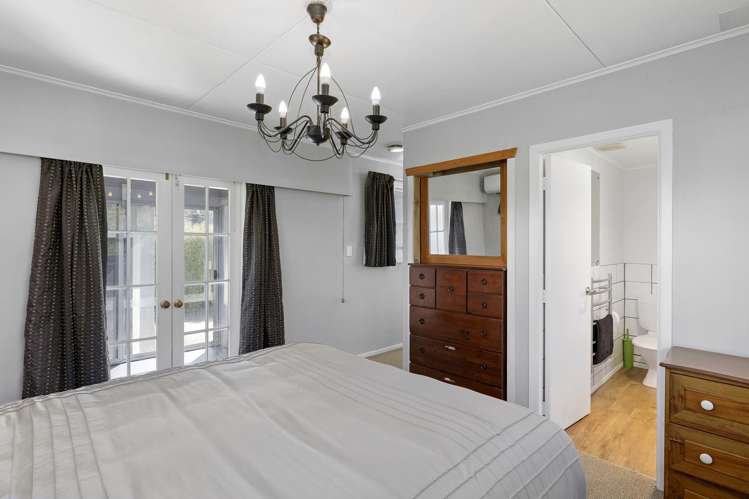 83 Thackeray Street Trentham_13