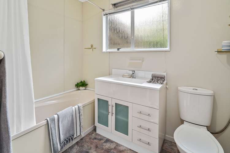 2/53 Douglas Road Wakatu_14