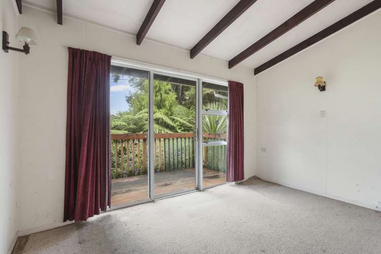 70 Rauhuia Crescent Parau_8