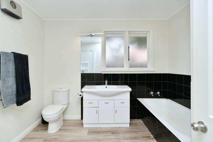 26 Hadlow Place Burnside_19