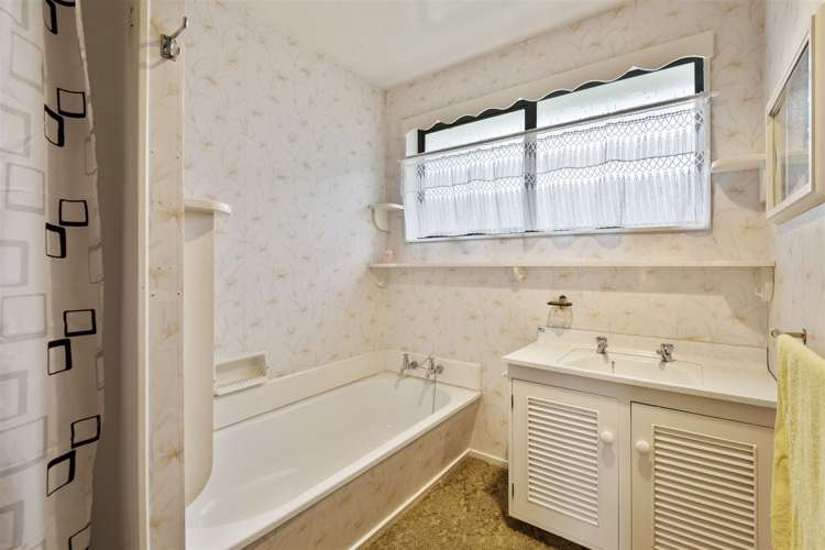 2/71 Royal Park Drive Parklands_6