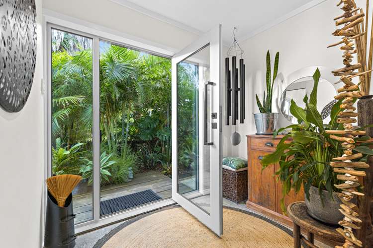 48 Harbour View Road Point Wells_16