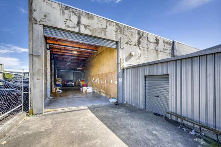 309 Avenue Road East Hastings Central_12