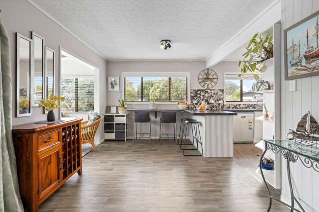 112 Brook Place Whangamata_3
