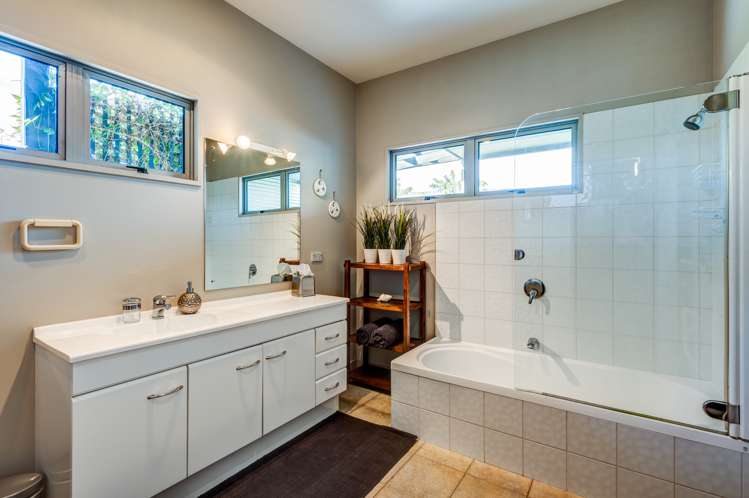 9a Trevathan Lane Wanaka_11