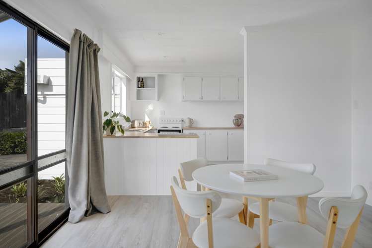 15E Rospeath Crescent Spotswood_7