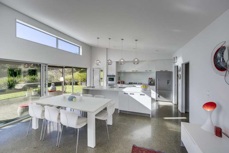 255 Black Barn Road_5