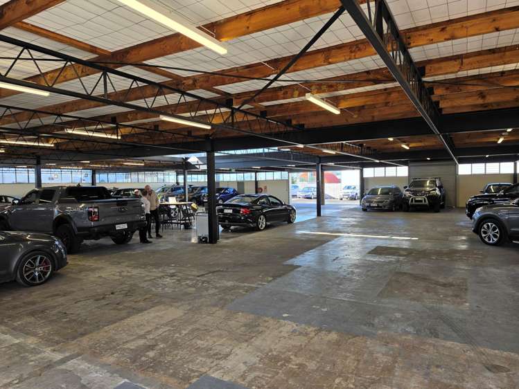 Unit A/229 Archers Road Wairau Valley_1
