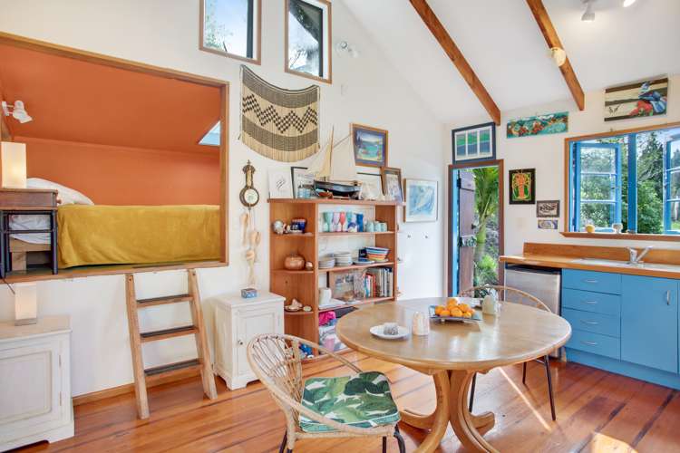 24 Florance Avenue Russell_11