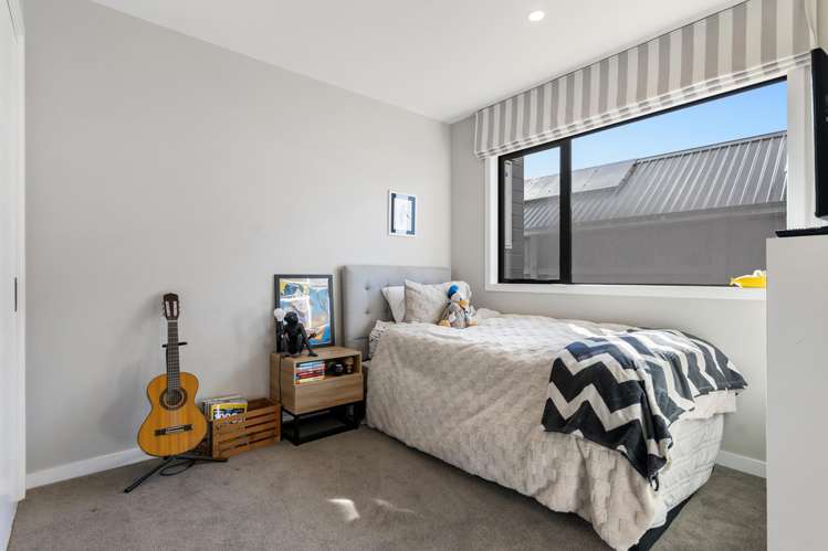 64 Riverhead Point Drive Riverhead_11