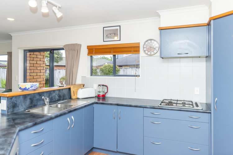 61 Saint James Drive Huntington_11