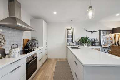 17 Silverstone Drive_3