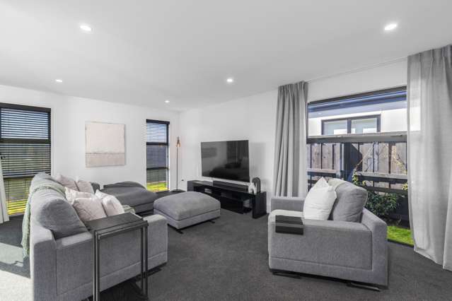 5 Chrysolite Place Belfast_4