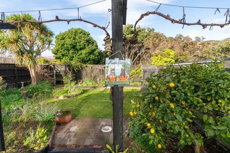 108 Wellington Road Paekakariki_21