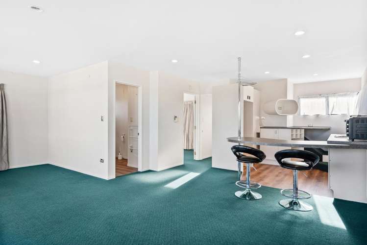 9 Pebble Beach Boulevard Te Kamo_9