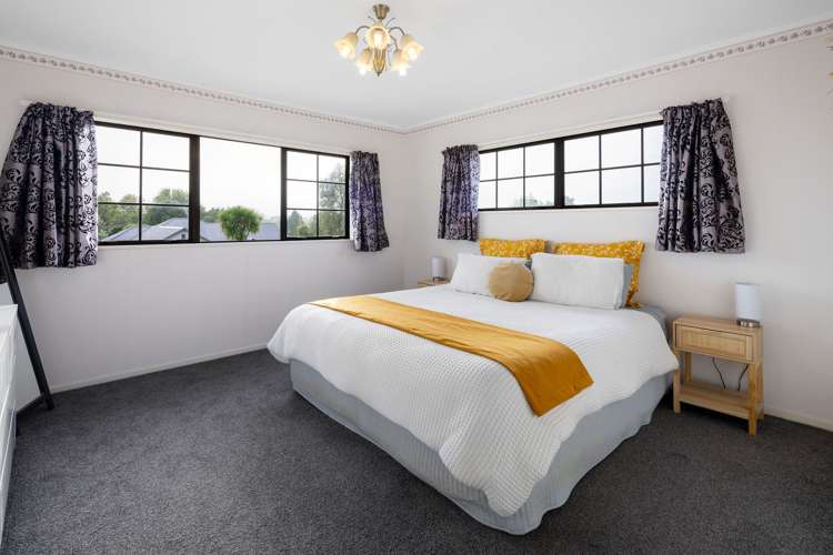 34 Keswick Crescent Huntington_16