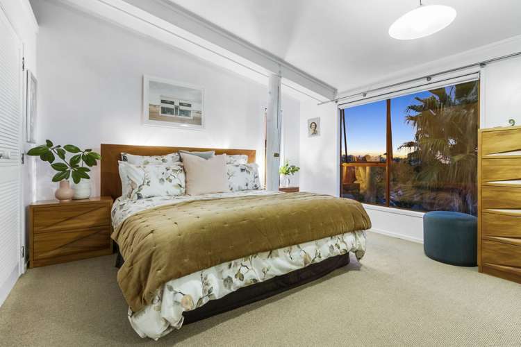 81 Rosecamp Road Beach Haven_17