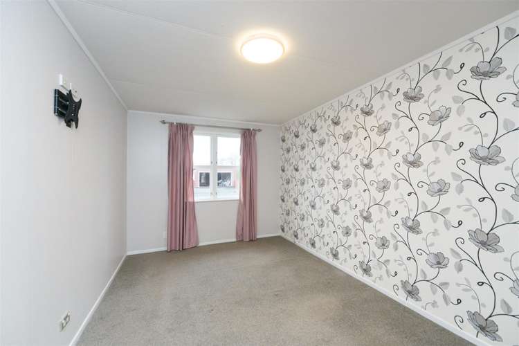 66 High Street Marton_24