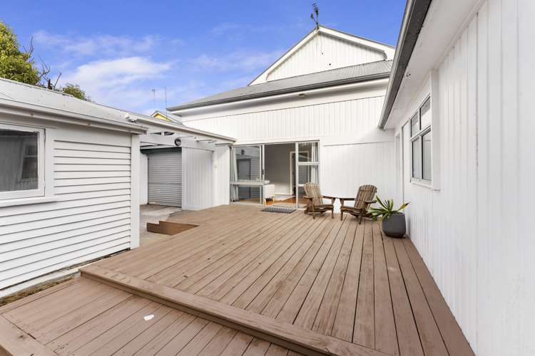 27 Waldegrave Street Palmerston North Central_12