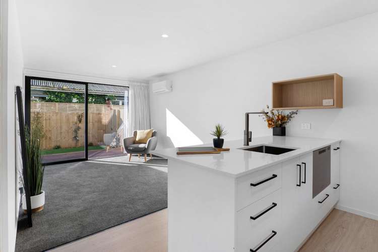 4/8 Antrim Street Sydenham_1