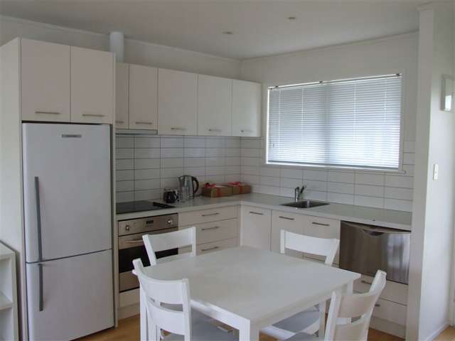 3/179 Victoria Road Devonport_1