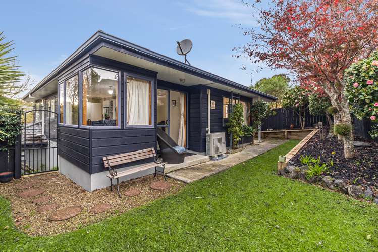 69 Milan Drive Glen Eden_19