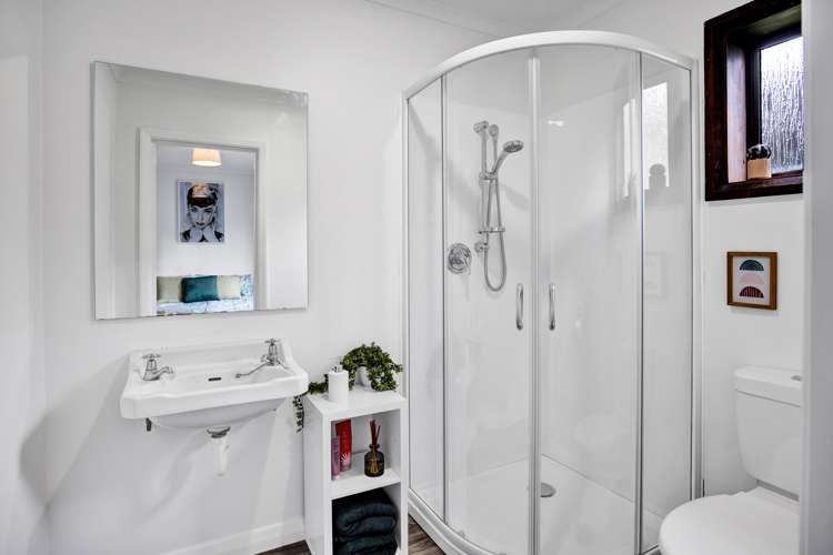 1082 Junction Road Egmont Village_12