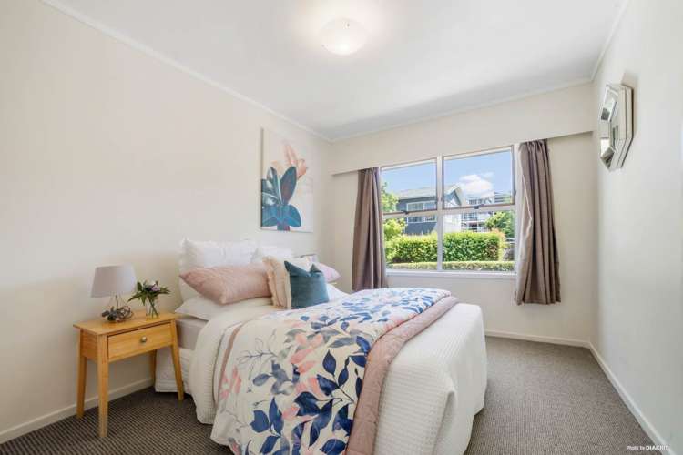 2/48 Taharoto Road Takapuna_7