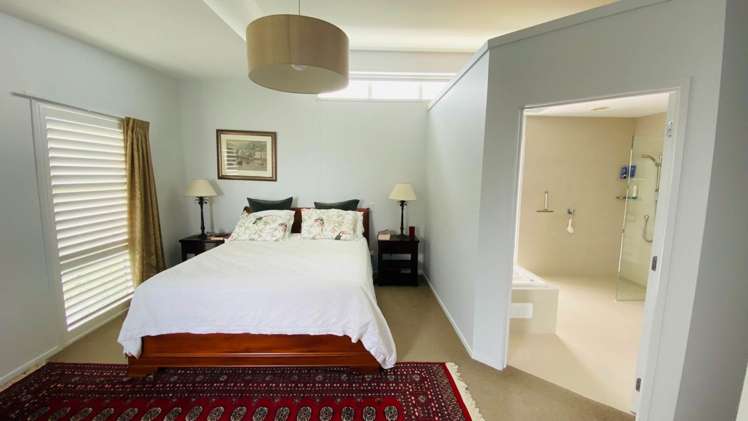 63 Hawaiian Parade Arkles Bay_5